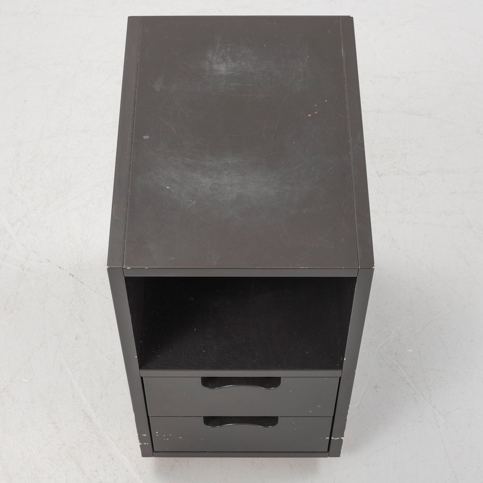 Jonas Bohlin och Thomas Sandell, hurts/sängbord, "Snö", Asplund.