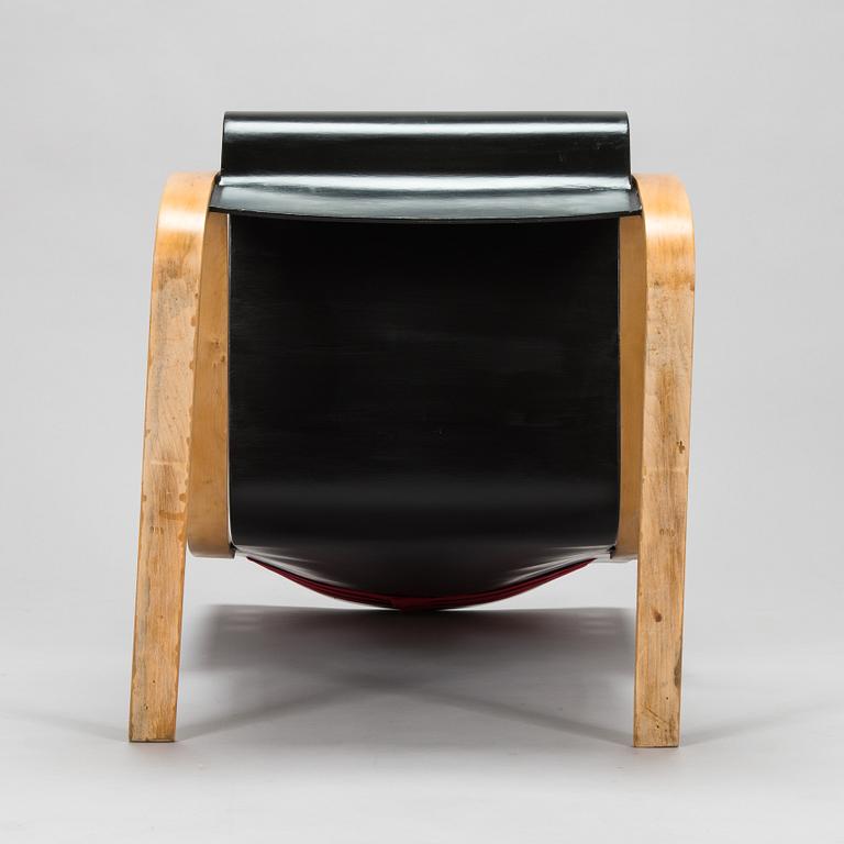 Alvar Aalto, nojatuoli, "High back chair ", O.Y. Huonekalu-ja Rakennustyötehdas A.B. 1930-luvun alku.
