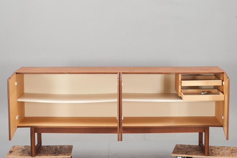 SIDEBOARD, 1960/70-tal.