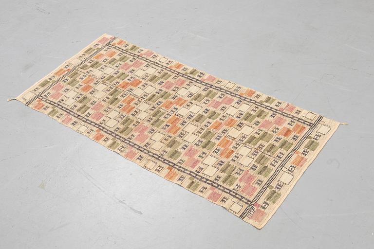 Märta Måås-Fjetterström, a textile, "Lövendal", flat weave, ca 155 x 67 cm, signed MMF.