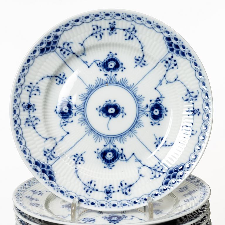 Royal Copenhagen, kaffeservis, 27 delar, "Musselmalet", Royal Copenhagen, Danmark.