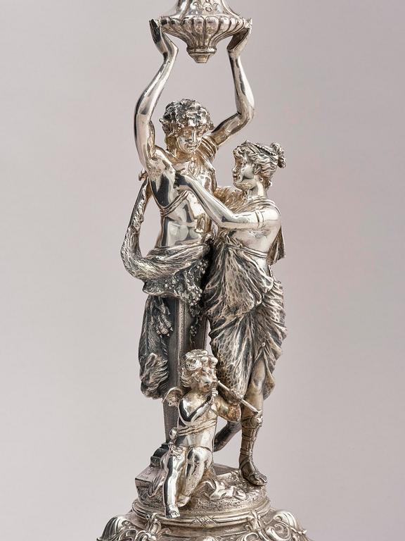 Lale Silverware & Co Ltd, femarmade kandelabrar, tre stycken, sterling silver, Istanbul, Turkiet 1900-tal.