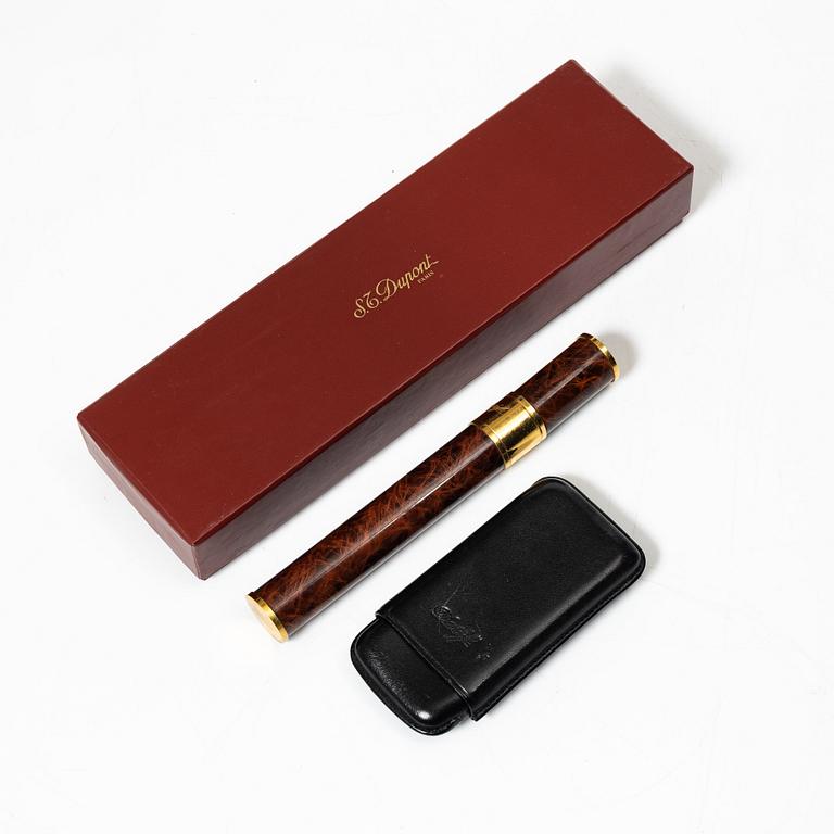 Tobacciana, 4 pieces, 20th century.