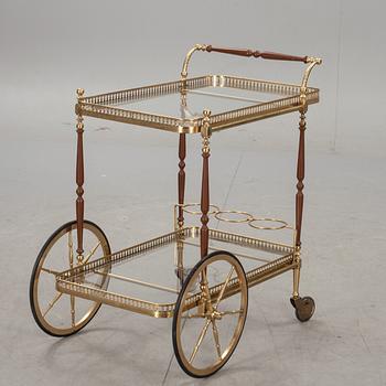 SERVERINGSVAGN, 1900-talets andra hälft.