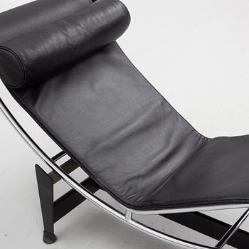 Charlotte Perriand & Le Corbusier, vilstol, "LC4", Cassina.