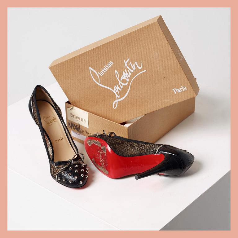 PUMPS, Christian Louboutian, storlek 39.