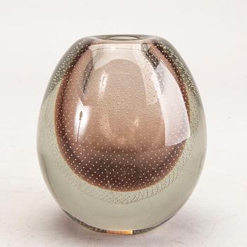 Gunnel Nyman, vase, signed G. Nyman Nuutajärvi Notsjö -47.