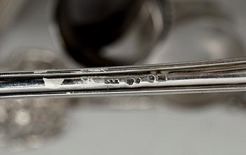 PART SILVER samt två delar NYSILVER, 13 delar, bl.a. GAB 1951, total vikt ca 1680g.