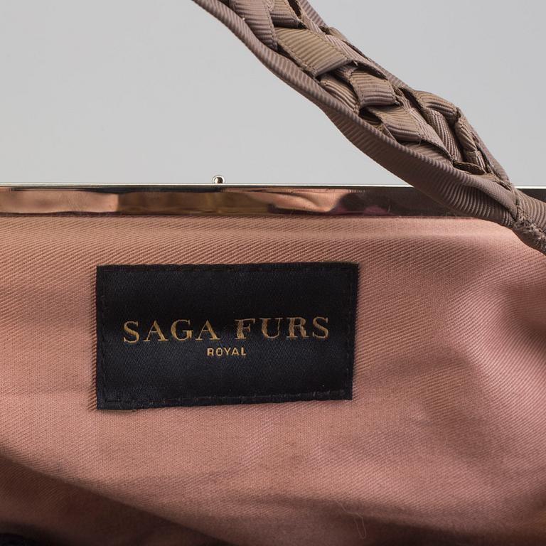 VÄSKA, päls, Malene Birger och Saga furs.