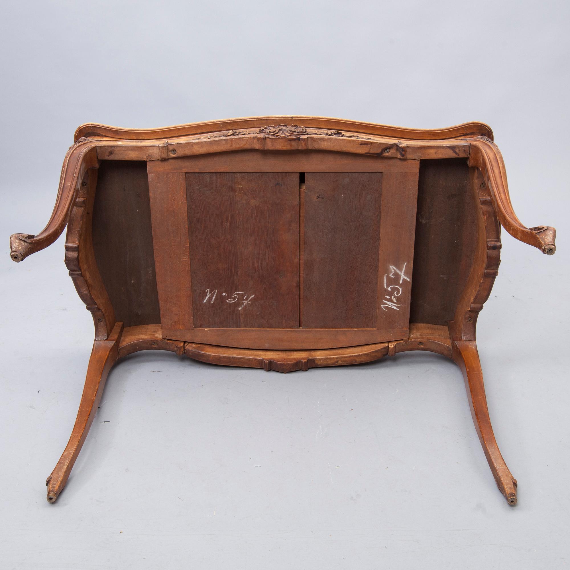 SKRIVBORD, rokokostil, 1900-talets första hälft.