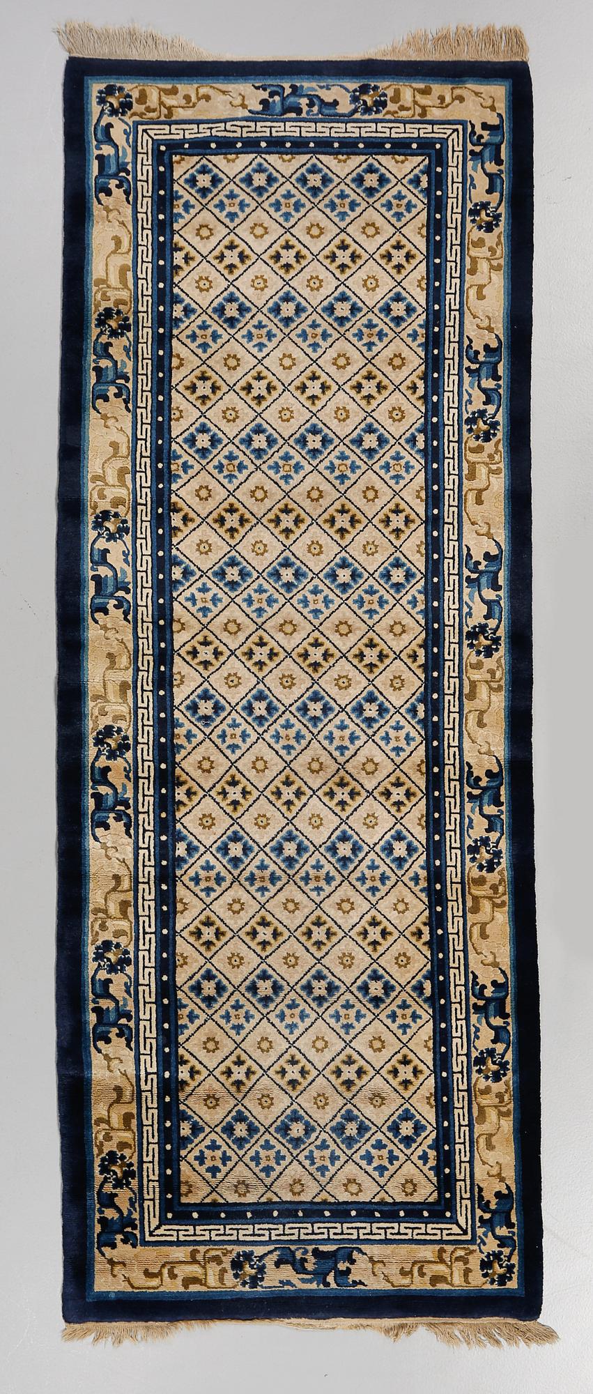 MATTA, Kina, old, 250x90 cm.