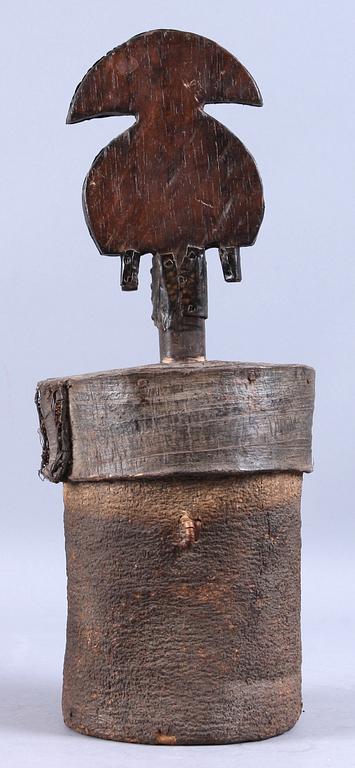 KOTAKORG, enligt uppgift från Gabon.