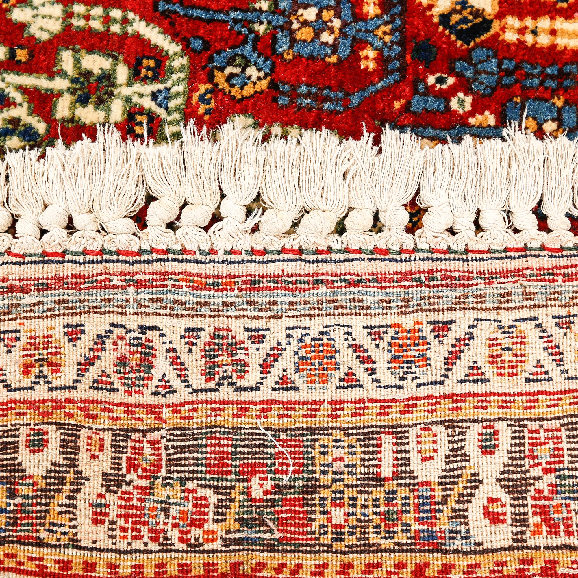 MATTA, Kashgai. Ca 217x128 cm.