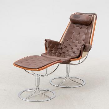 Bruno Mathsson fåtölj "Jetson" med fotpall 2012.