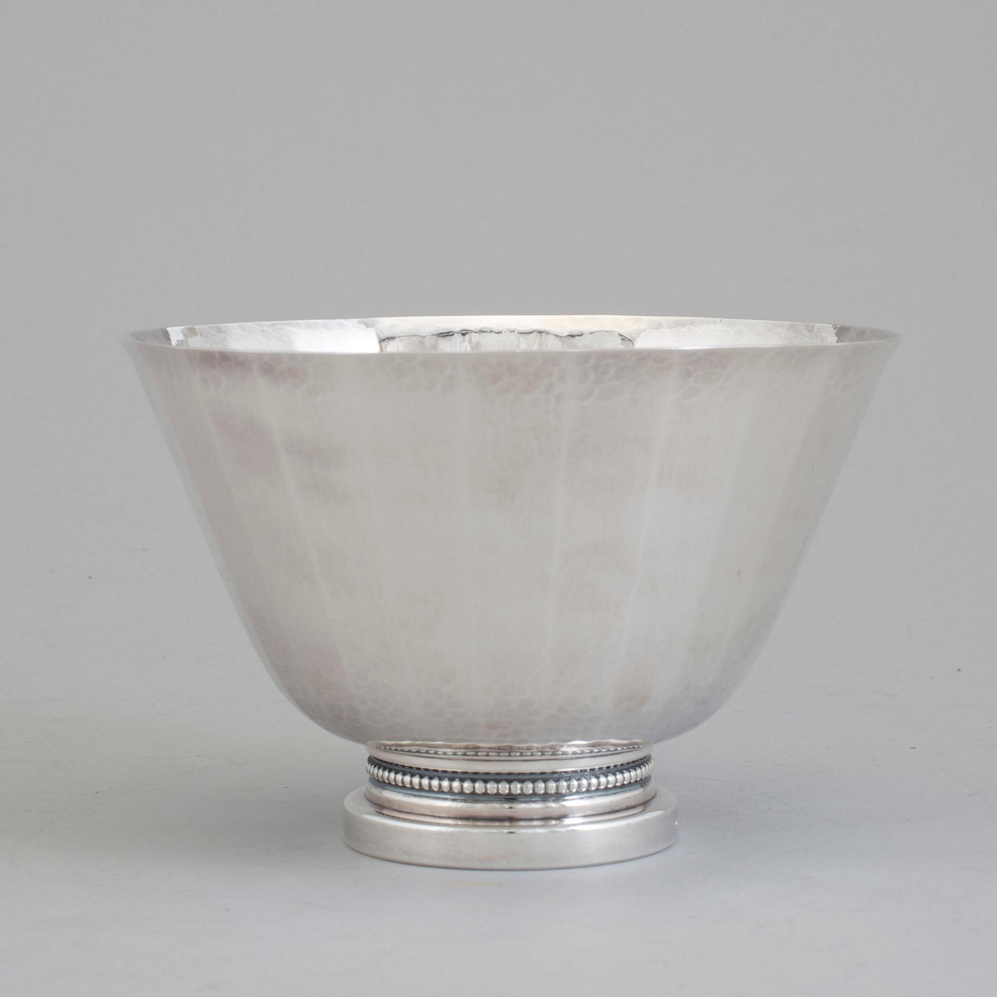 ERIC LÖFMAN, skål, silver, MGAB, Uppsala, 1972.