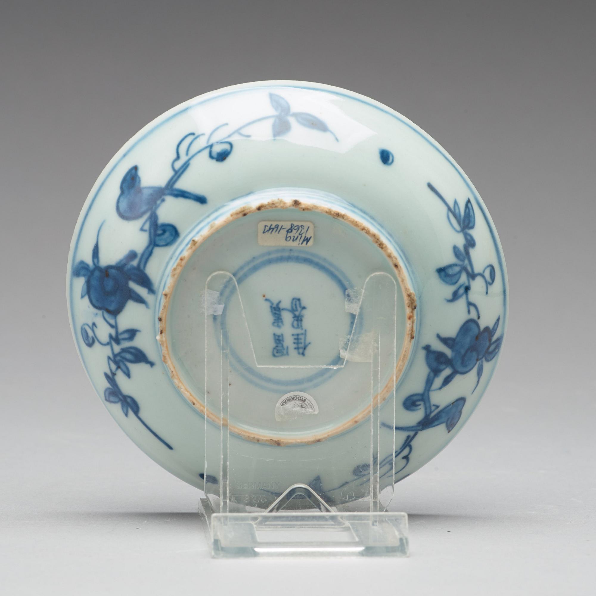 A set of 10 (9+1) blue and white dishes, Ming dynasty, Tianqi/Chongzhen.