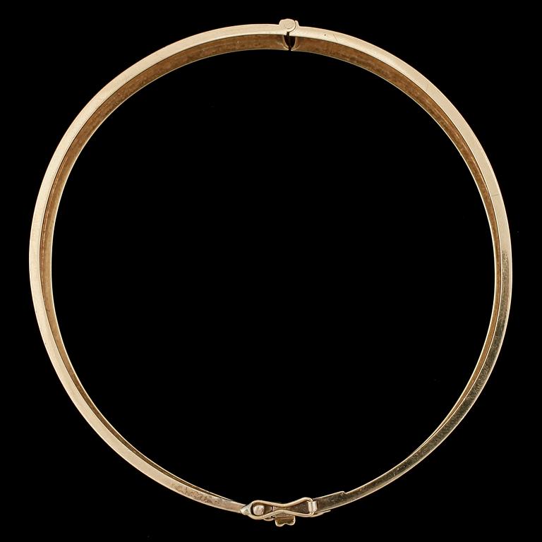 ARMRING, guld 18k, Guldvaruhuset AB, Stockholm 1964. Vikt ca 12,5 gram.