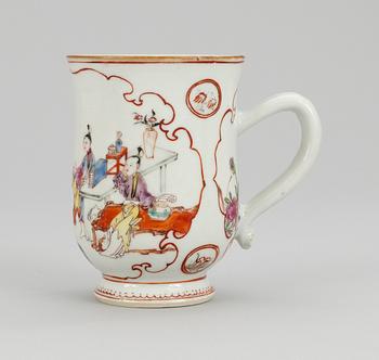 A famille rose jug, Qing dynasty, Qianlong (1736-95).