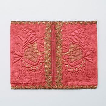 PLÅNBOK, SIDEN. 17 x 11 cm. Sverige 1700-talets mitt.