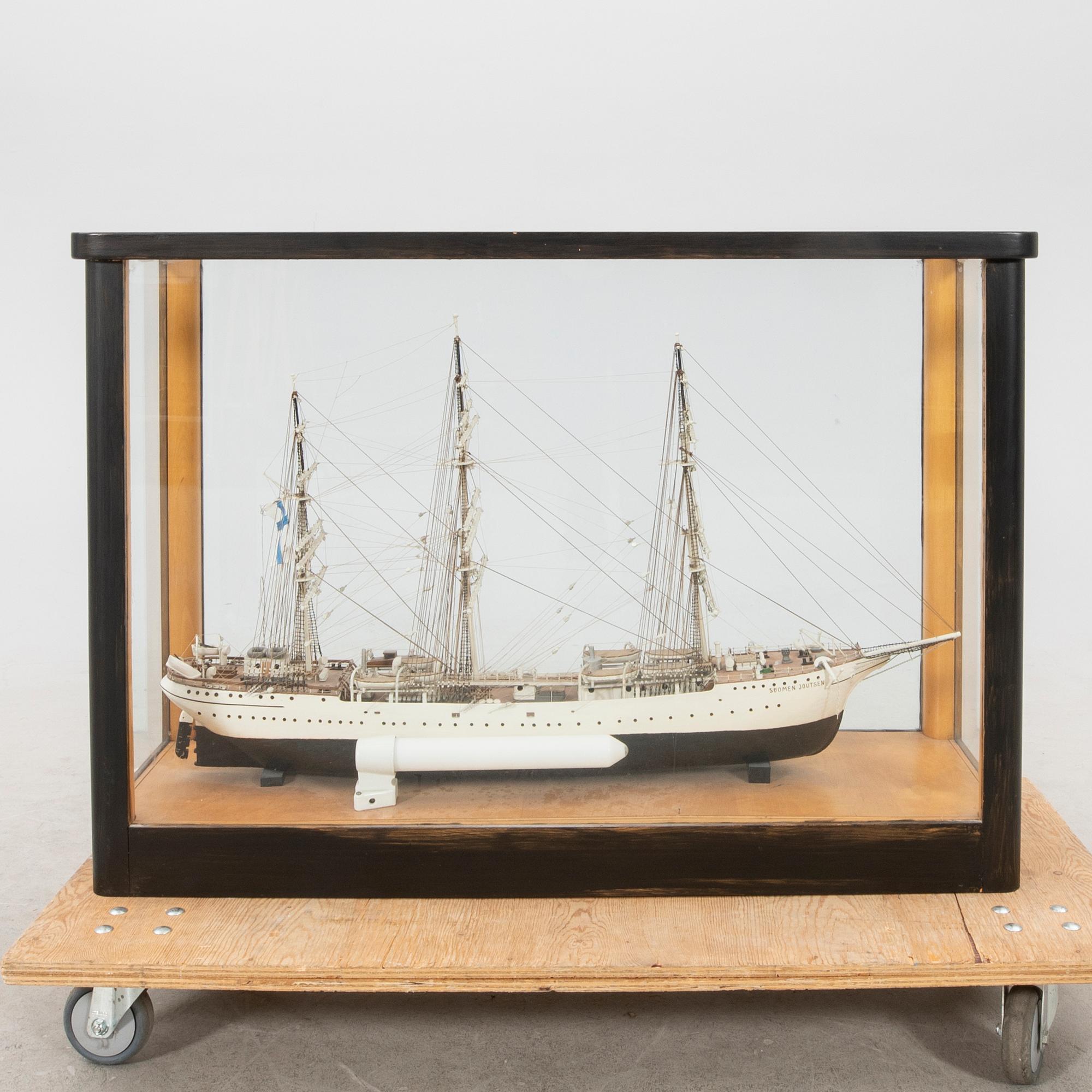A ships model of frigate Suomen Joutsen 20th century.