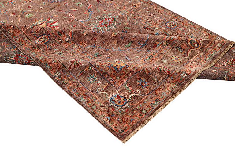 A carpet, Ziegler Ariana, c. 310 x 208 cm.