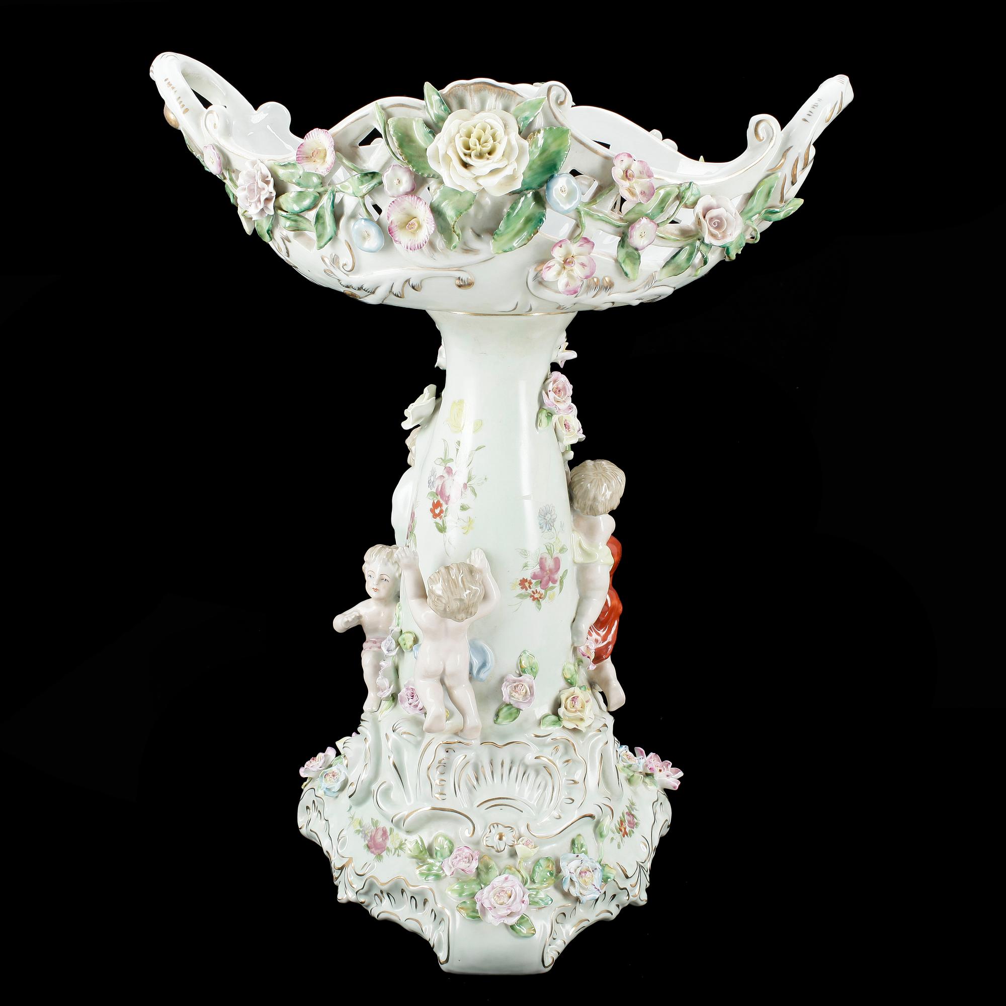 UPPSATSSKÅL, porslin, Meisenlikanande märke, 1900-tal.