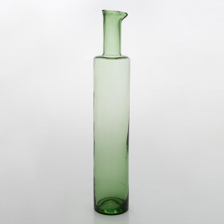 Nanny Still, a glass bottle signed Riihimäen Lasi O.Y Nanny Still.