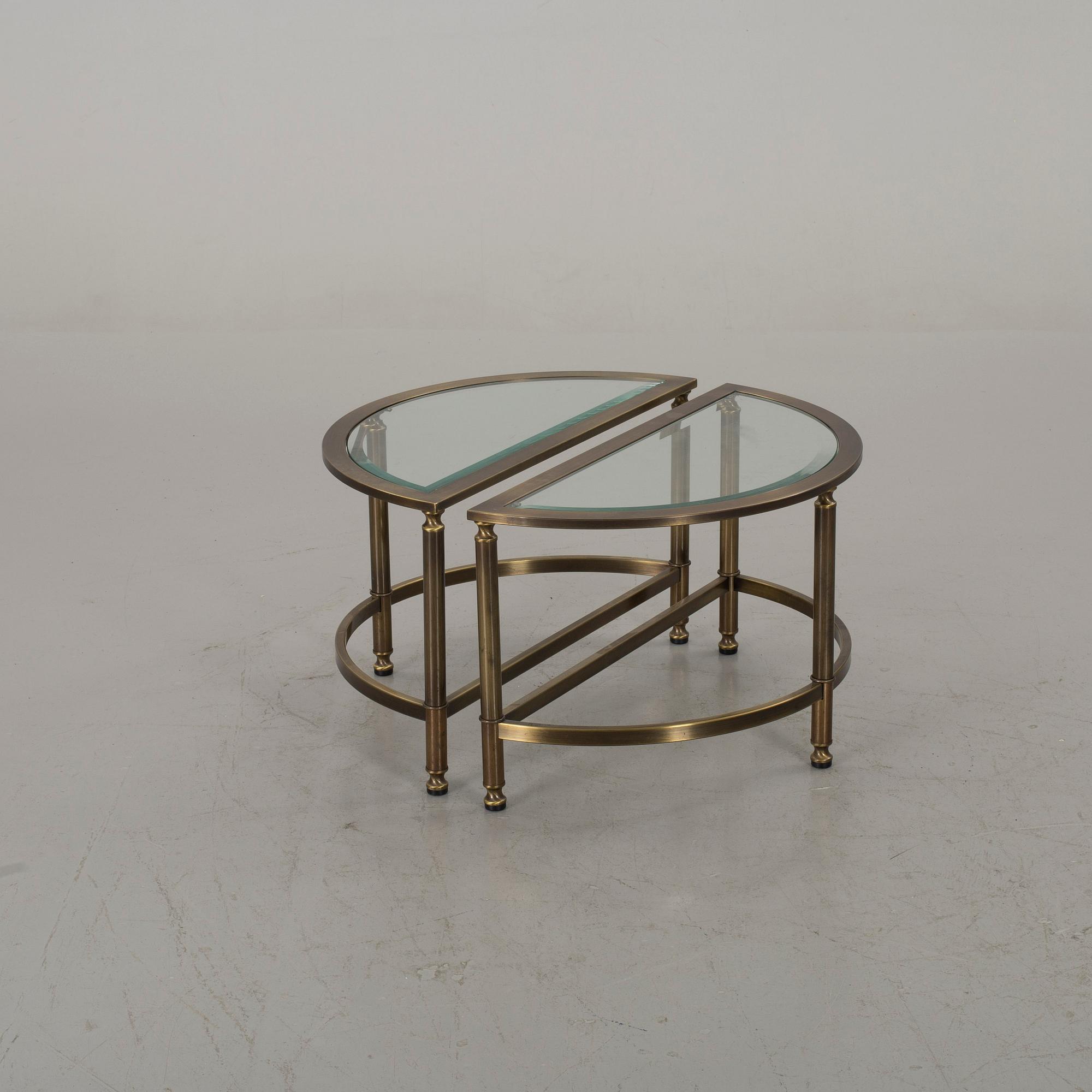 A PAIR OF SIDE TABLES, end of 20th century.