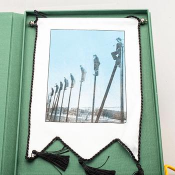 Vavd editions mixed media numbered 15/55.