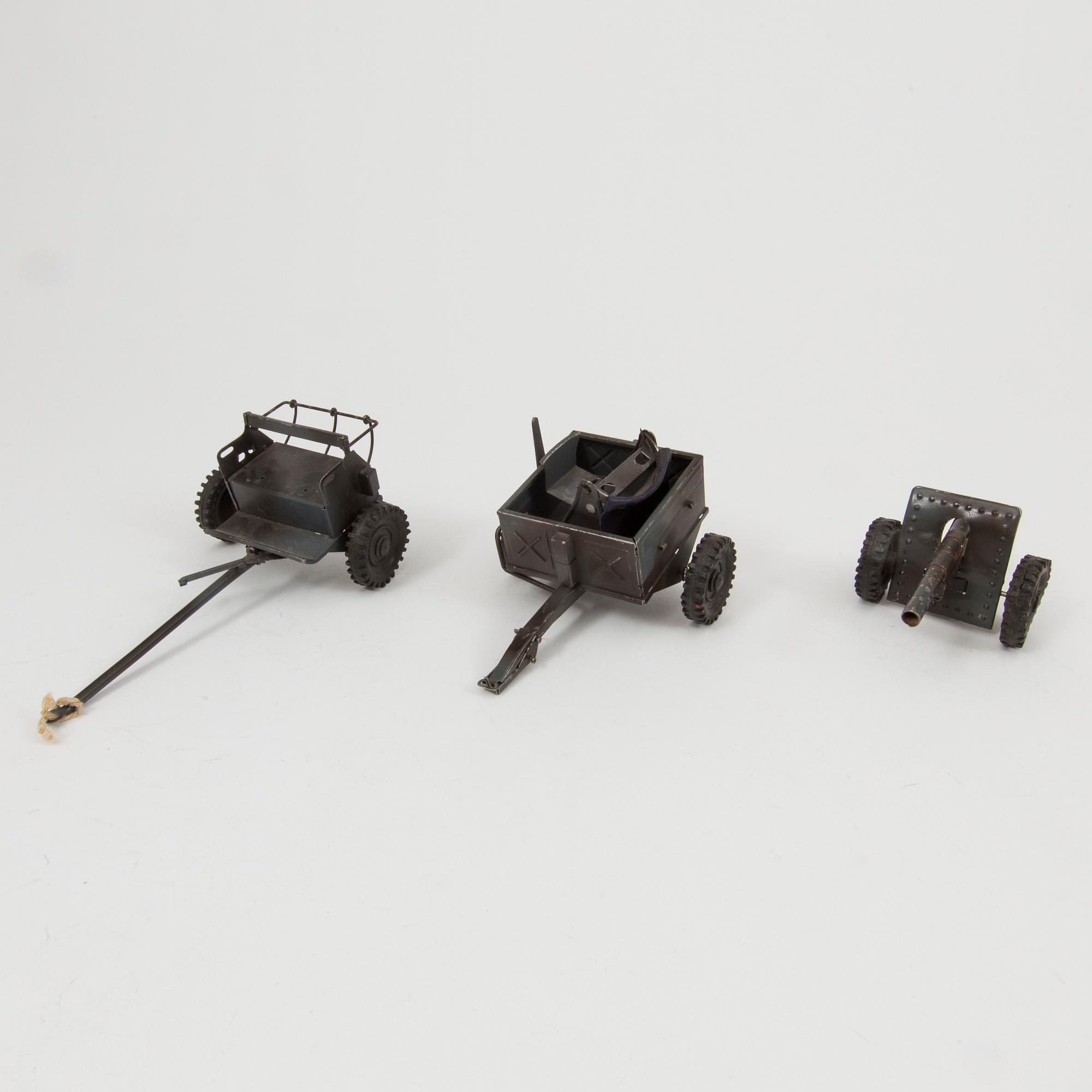 Five military vehicles Germany 1930/40s.