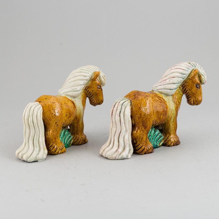 GUNNAR NYLUND, two stoneware sculptures of horses, Rörstrand, Sweden mid 20th century.