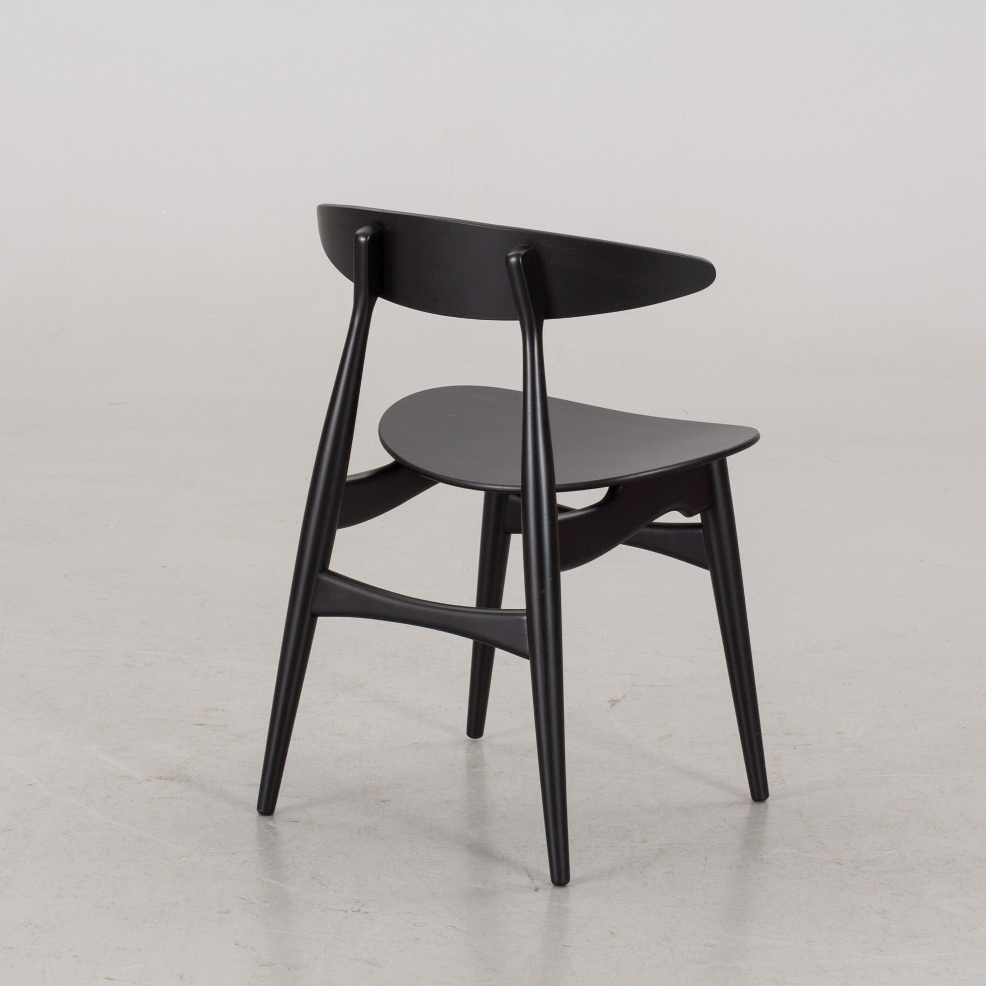 HANS J WEGNER, stol CH33T Carl Hansen & son Odense Danmark 2000-tal.