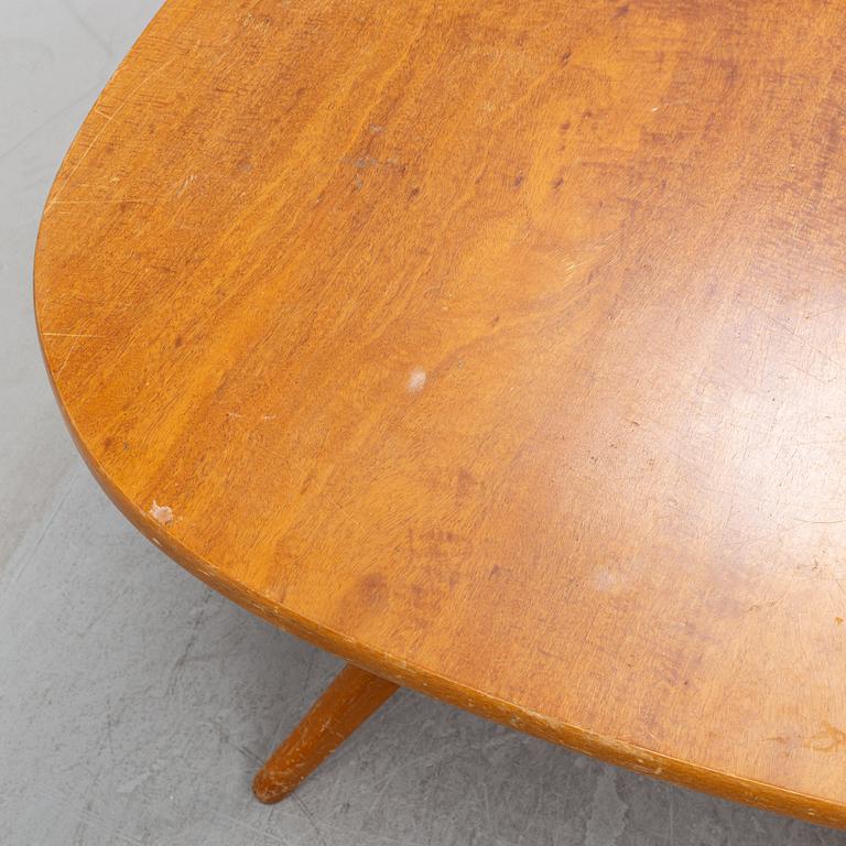 A model 579-032 Futura coffee table by David Rosén for Nordiska Kompaniet.