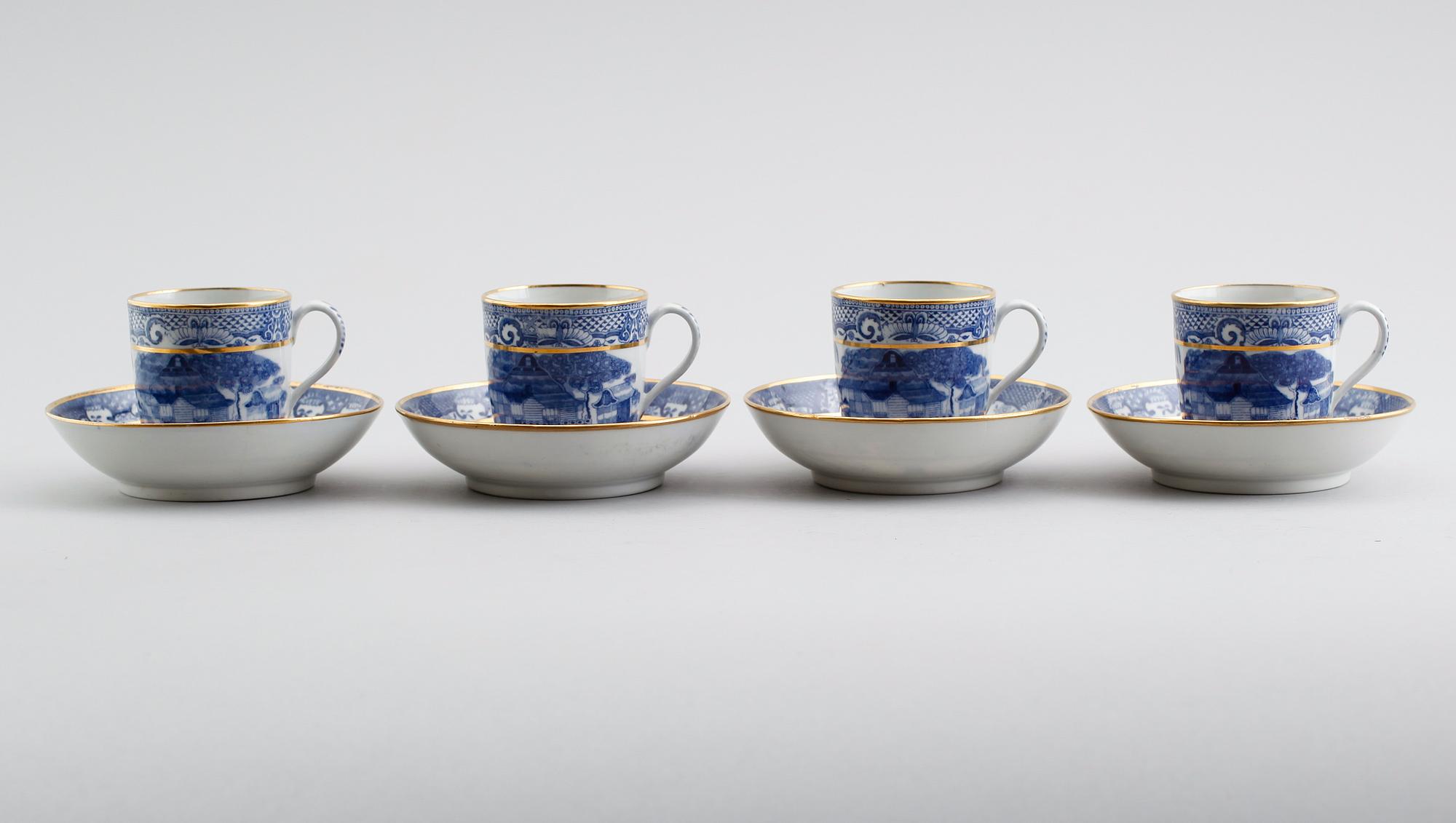 KOPPAR MED FAT, 4 st, porslin, Kina, 1700-/1800-tal.