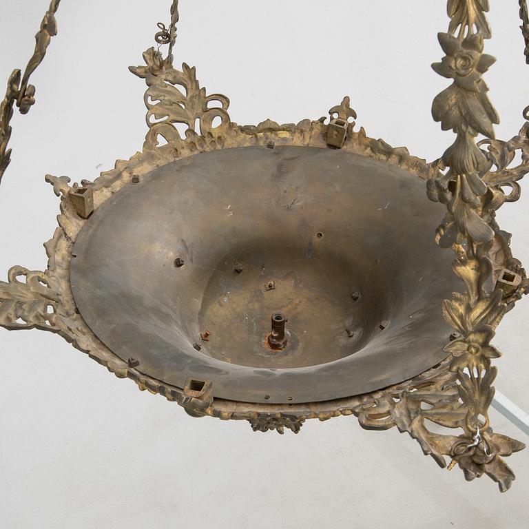 Chandelier Neo-Rococo second half of the 19th century, not complete.