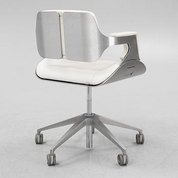 Hadi Teherani, a 'Silver 162S' desk chair, Interstuhl, Germany.