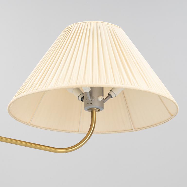 Josef Frank, golvlampa, modell 2368, "Stora Kamelen", Firma Svenskt Tenn.