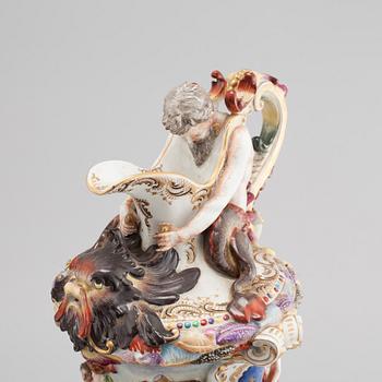 A pai grand pitchers from Napoli from around the turn of the century 1900.