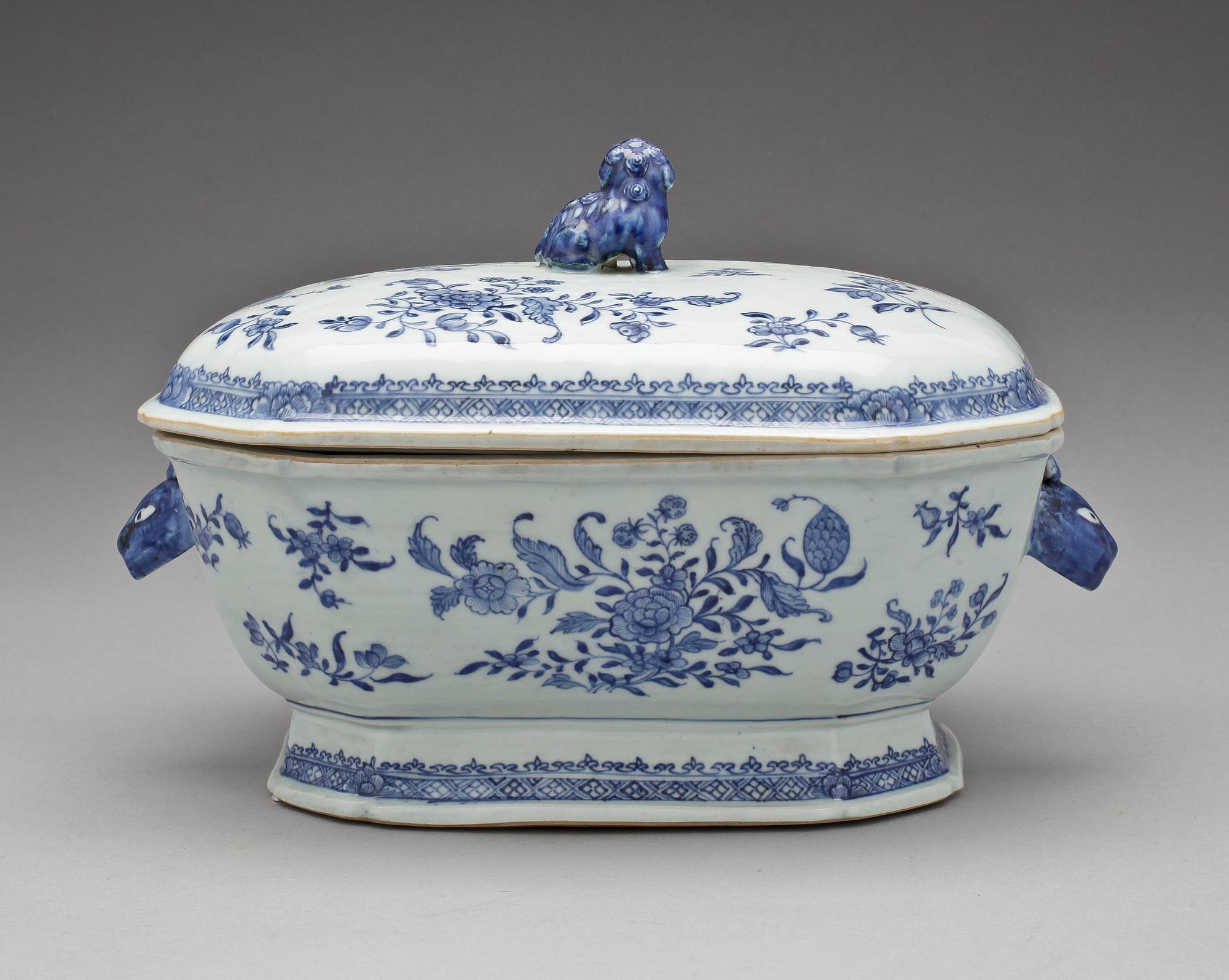 TERRIN, porslin, Qianlong, Kina 1700-tal.