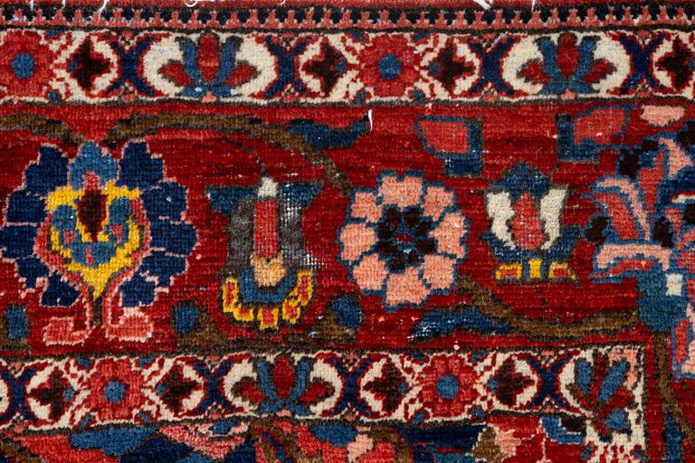 A Baktiari carpet, approx. 340 x 206.
