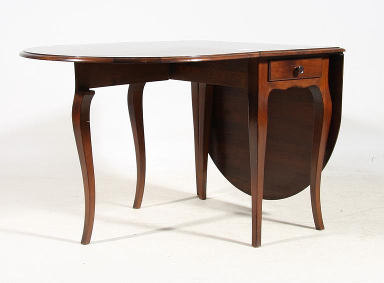 SLAGBORD, rokokostil, 1900-tal.