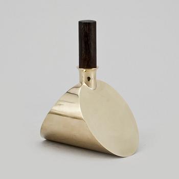 KARAFF, mässing, Pierre Forssell, Skultuna.