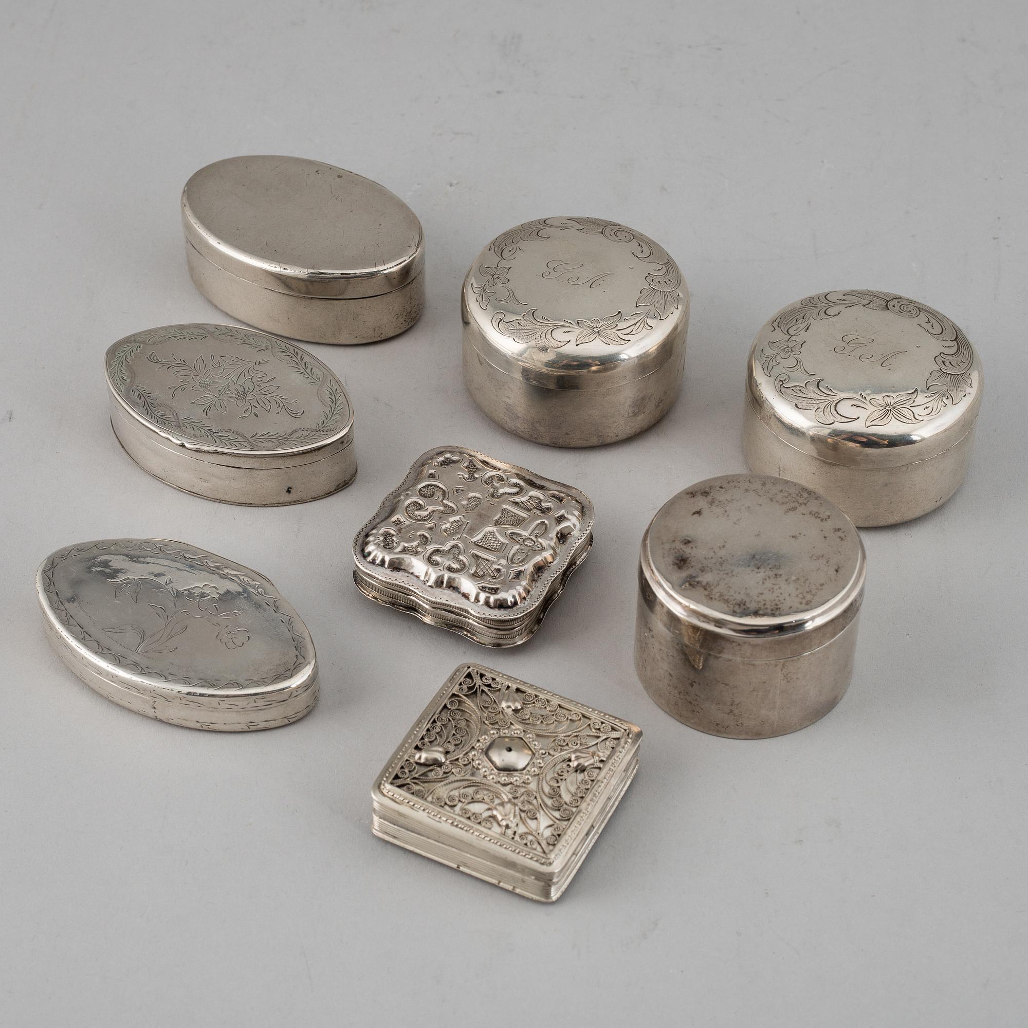 DOSOR, 8 stycken, silver. Sent 1700/1800-tal.