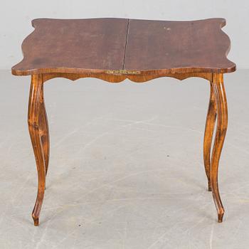 SPELBORD, nyrokoko, 1800-talets andra hälft.