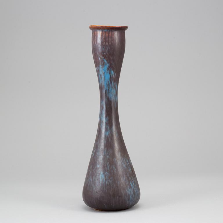 GUNNAR NYLUND, a stoneware vase, Rörstrand, Sweden.
