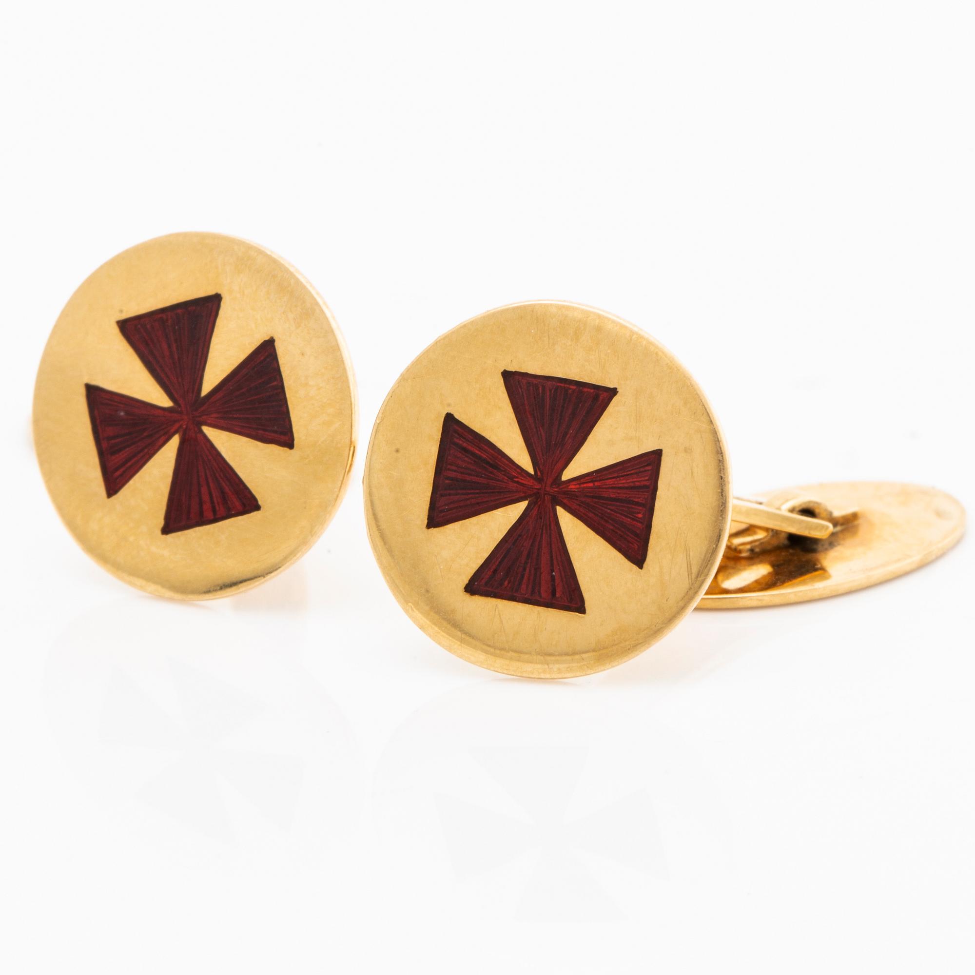 FREEMASON CUFFLINKS and spade 18K gold and enamel, G Dahlgren & Co Malmö 1930-31, 6,6 g.