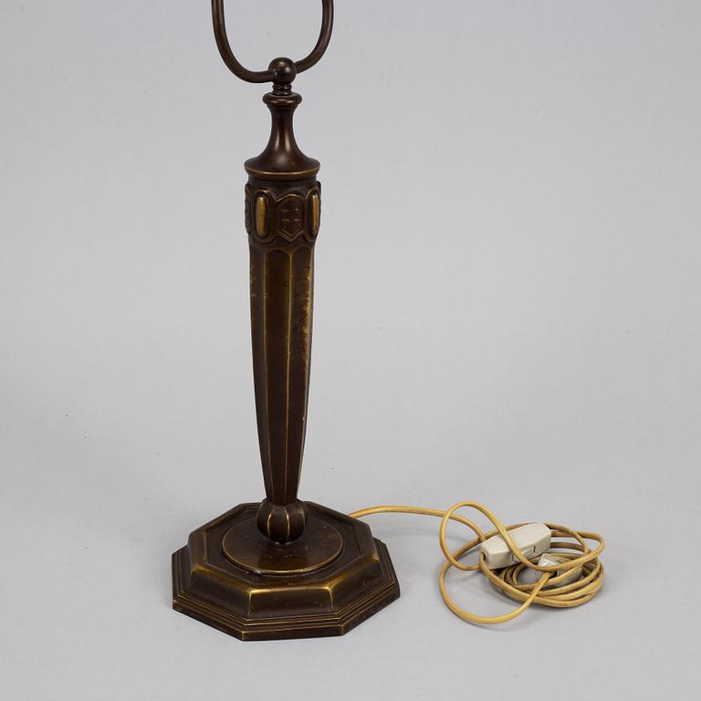 BORDSLAMPA, brons, art déco, 1900-talets första hälft.