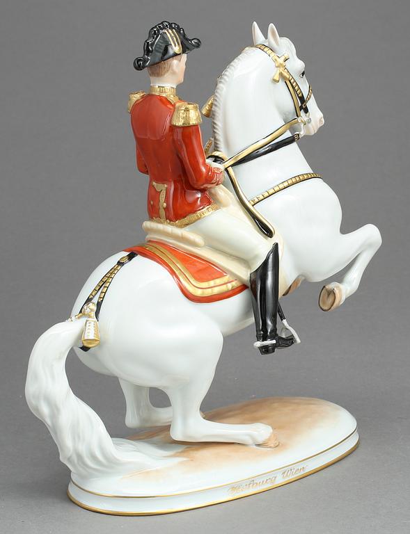 FIGURIN, porslin,  Wien 1900-tal.