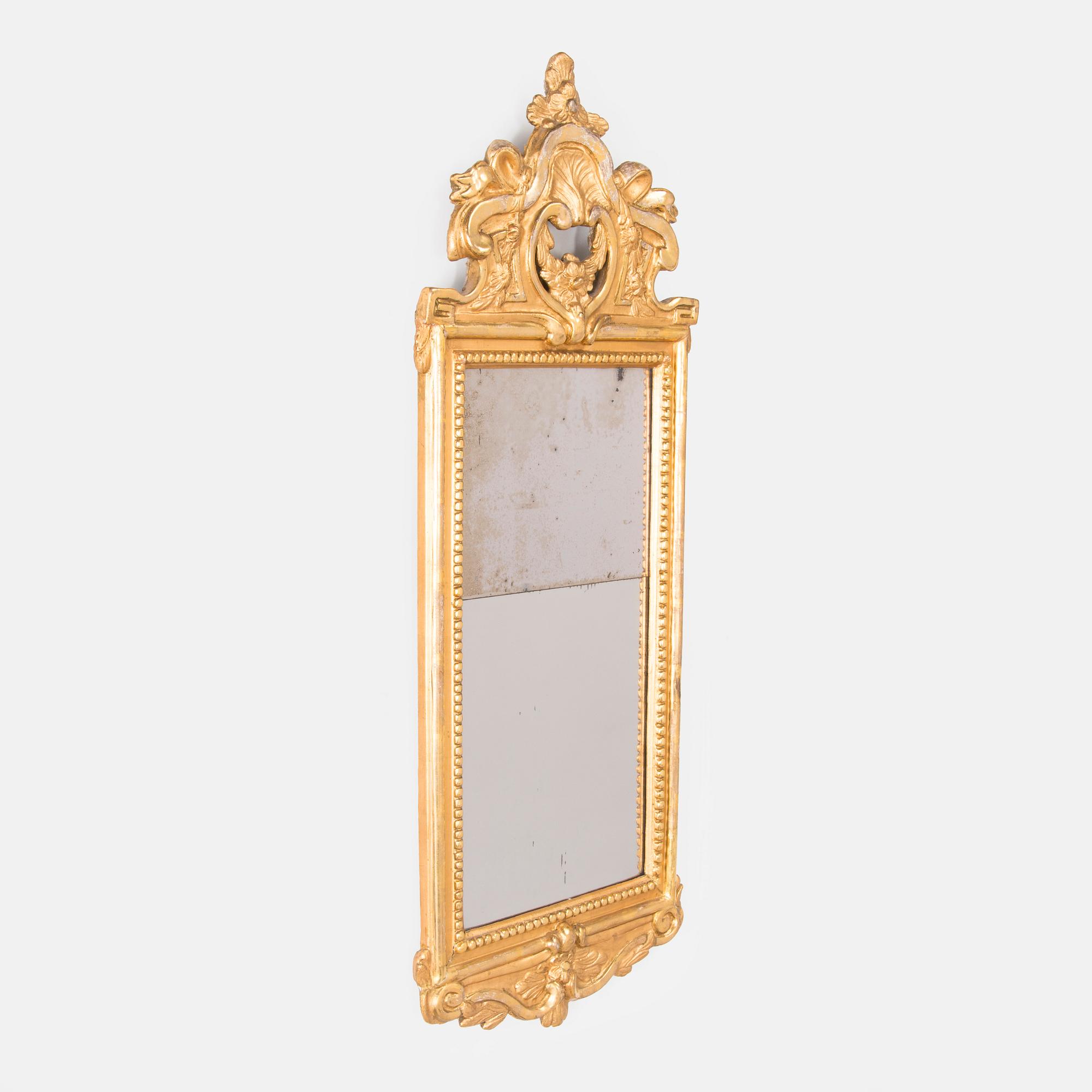 A mirror, late 19th century.