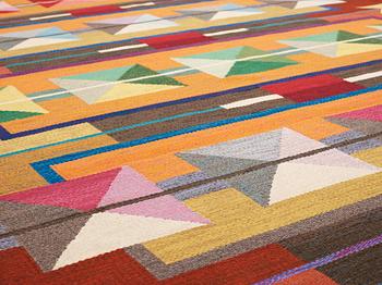 CARPET. “Wahlund”. Rölakan. 447,5 x 279 cm. Signed AÖ (Agda Österberg).